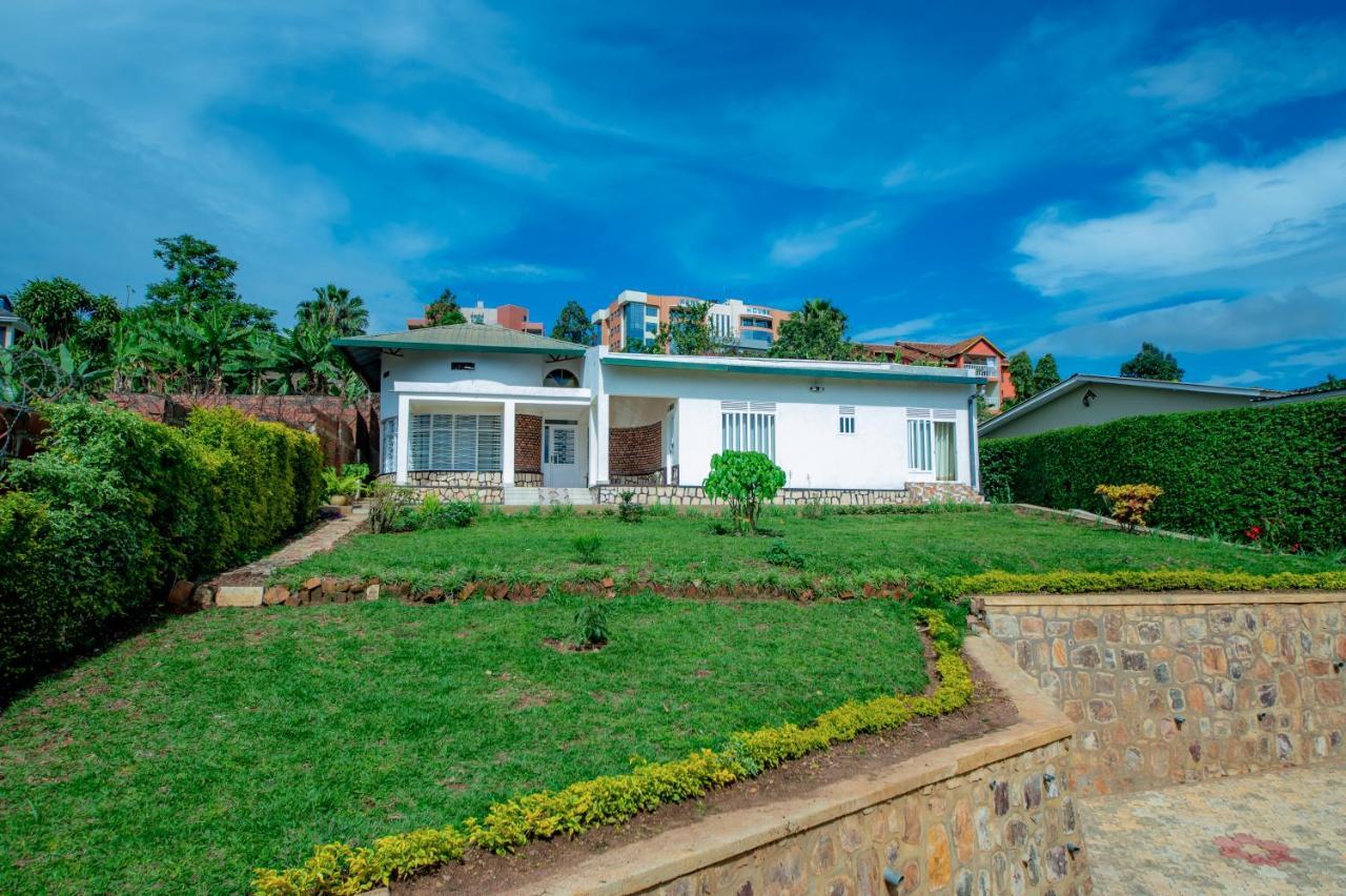 Nazareth Guest House Кигали Экстерьер фото