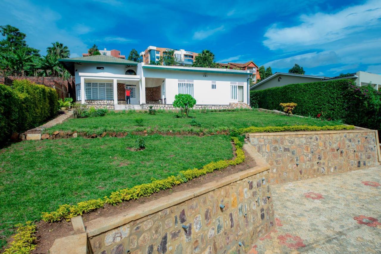 Nazareth Guest House Кигали Экстерьер фото